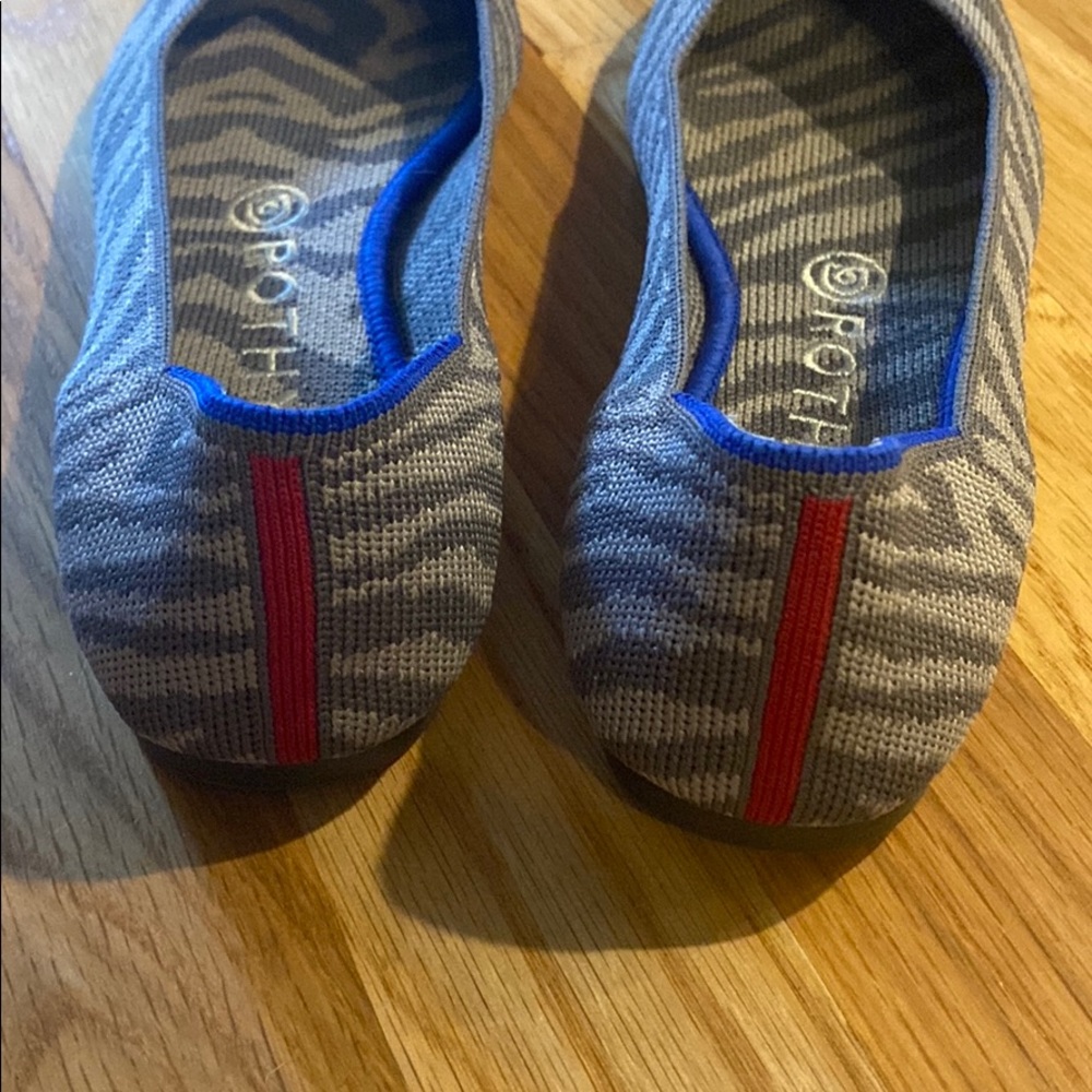 COPY - Rothy’s gray animal print shoes - Picture 4 of 4